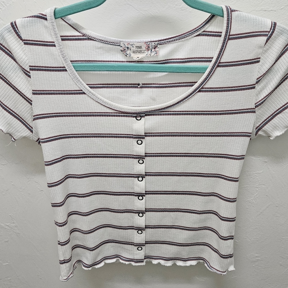 Striped crop tee